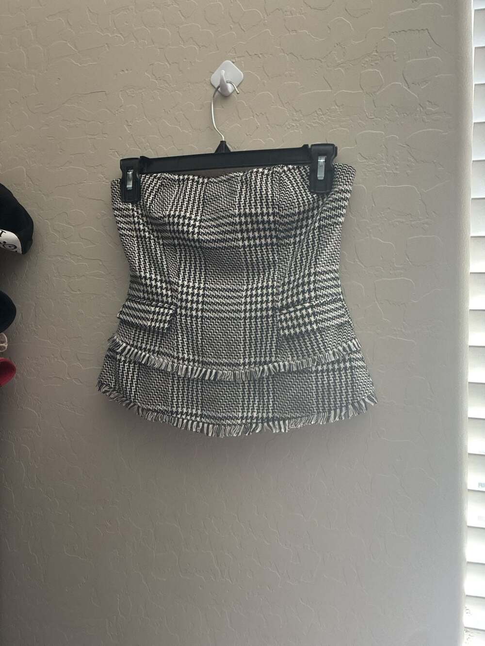 Lovers + Friends Black & White Houndstooth Strapless Peplum Top XXS